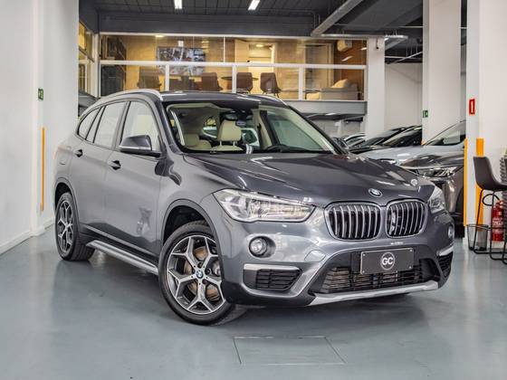 BMW X1 2.0 16V TURBO ACTIVEFLEX SDRIVE20I 4P AUTOMÁTICO BMW X1 2.0 16V TURBO ACTIVEFLEX SDRIVE20I 4P AUTOMÁTICO